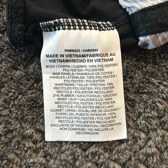 Nike Dri-Fit Elastic Drawstring Running Shorts - Picture 6 of 8